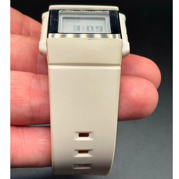 Casio Baby-G BG-2001 Vintage Y2K White Digital Watch 100M main image 10